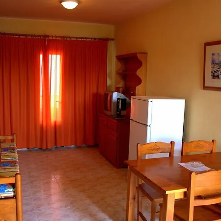 Hotel Bluesea Cabo De Banos 3*