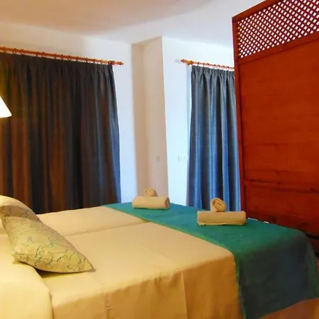 Cabo De Baños By Mij Hotel