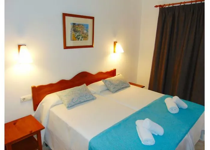 Bluesea Cabo De Banos 3* 卡拉恩·布拉内斯